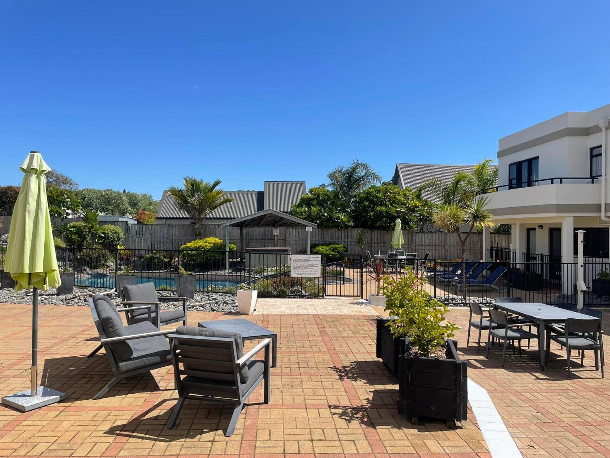 Ocean Breeze Resort Pauanui Exterior foto