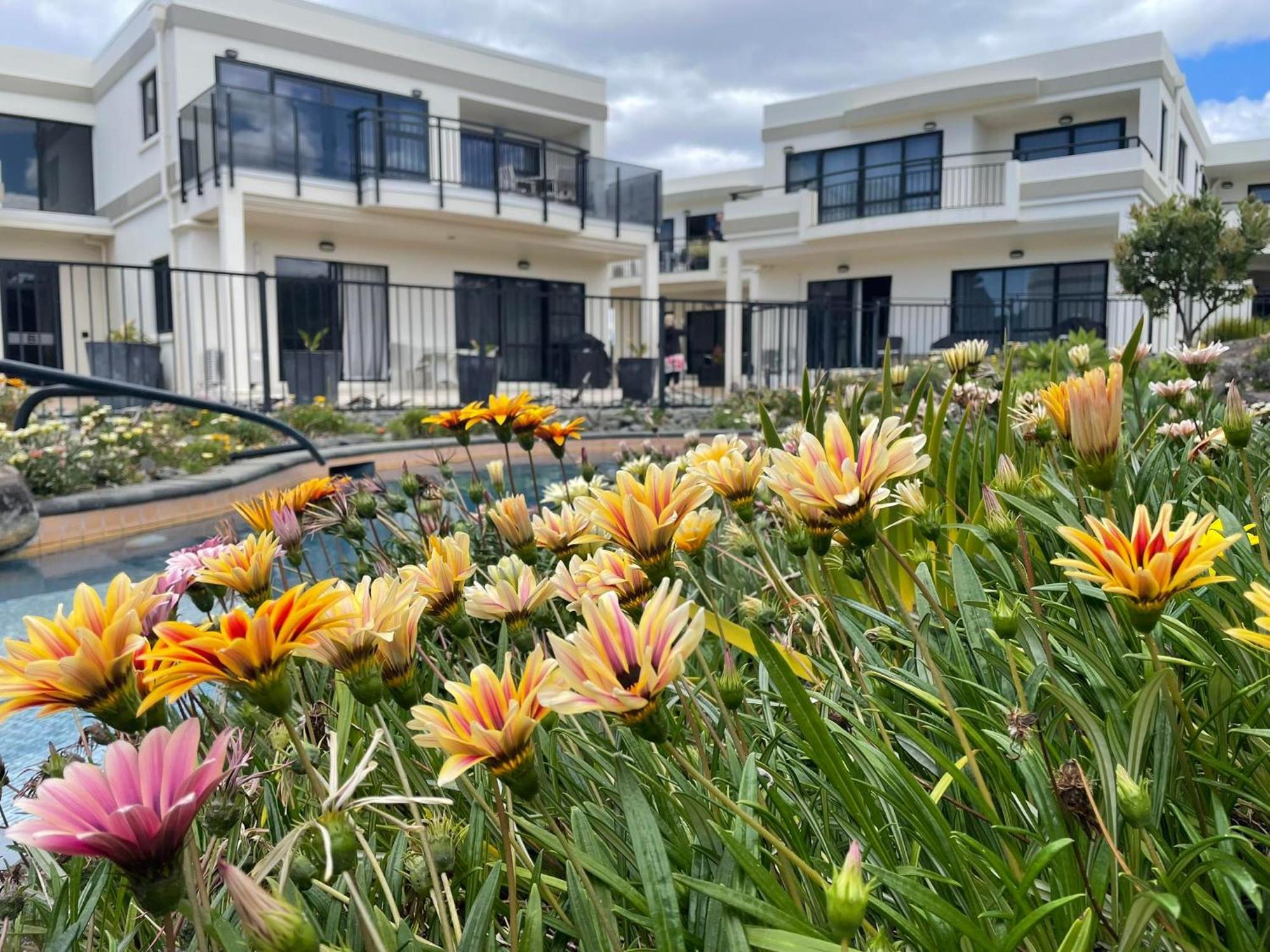 Ocean Breeze Resort Pauanui Exterior foto